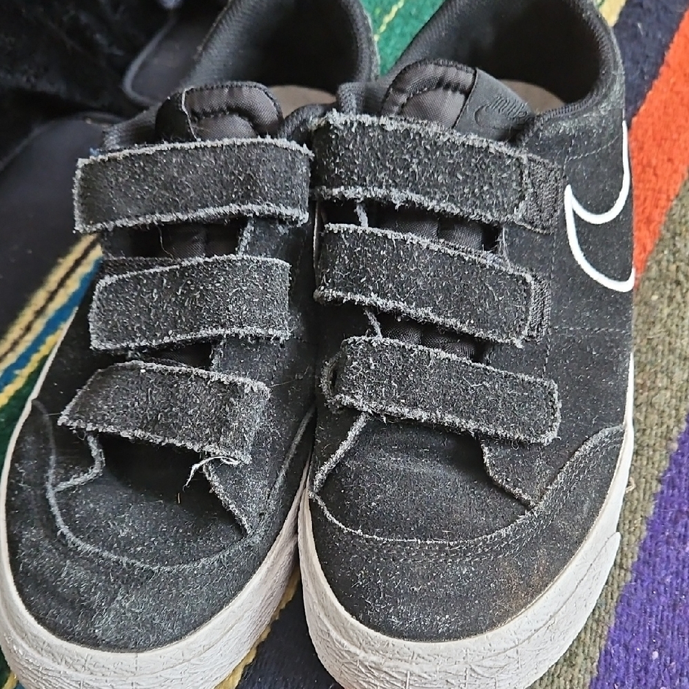 Nike Black Velcro Sneakers